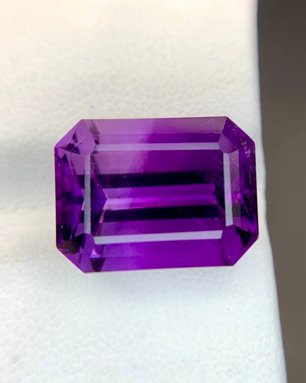 Natural Beautiful Amethyst Gemstone