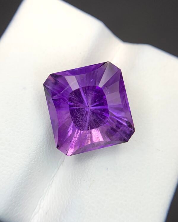 IMG_6372 Natural Beautiful Amethyst Gemstone