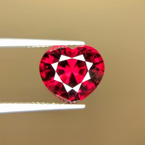 Natural Rhodolite garnet Gemstone